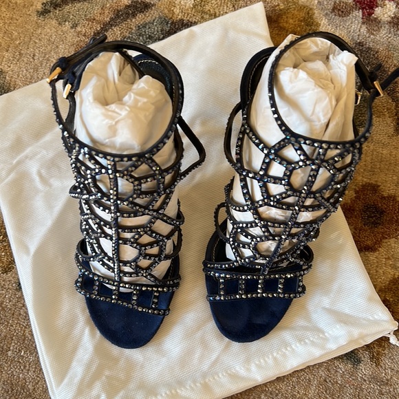 Studded sandal heals - Picture 5 of 11